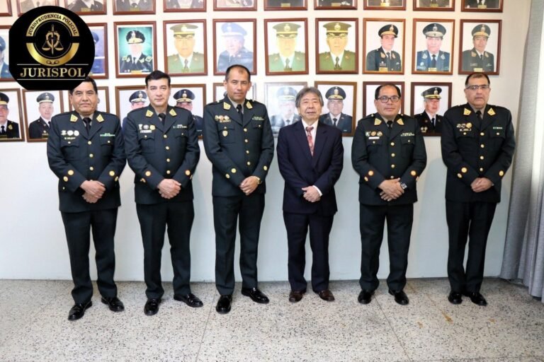 Reglamento de comisión de servicio al exterior, misión de estudios y agregadurías de la PNP [RM Nº 0715-2016-IN]