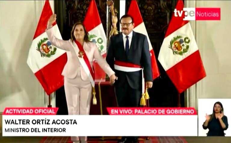 Nuevo Ministro del Interior: General (R) Walter Ortiz Acosta asume el cargo